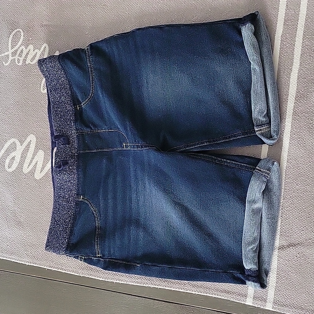 Girls jean shorts stretch waist size 16 worn once